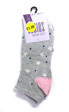 Load image into Gallery viewer, Ladies Trainer Socks - Assorted Designs (Stars) - 3prs
